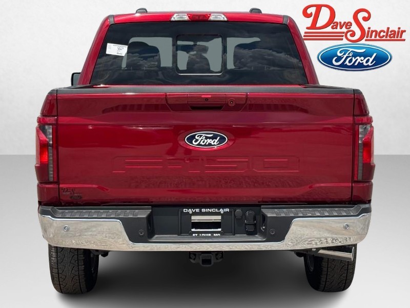 Ford F-150 Vehicle Full-screen Gallery Image 08
