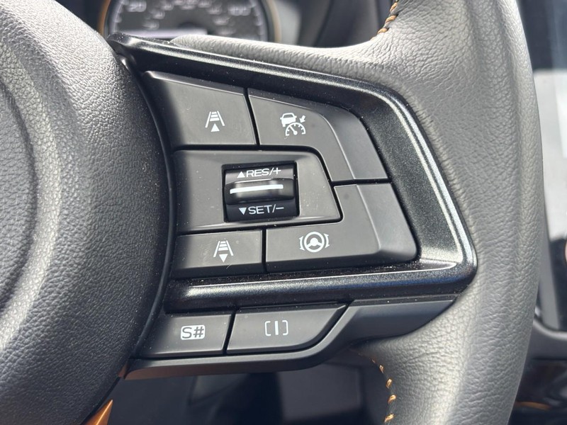 Subaru Forester Vehicle Full-screen Gallery Image 21