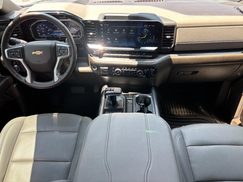 Chevrolet Silverado 1500 Vehicle Image 14