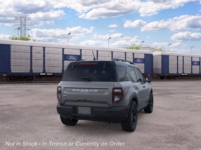 Ford Bronco Sport Vehicle Full-screen Gallery Image 10