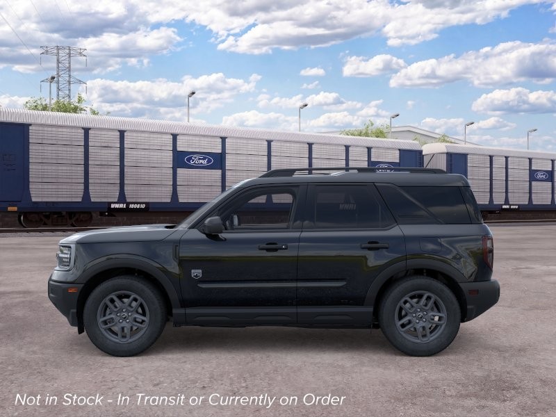 Ford Bronco Sport Vehicle Full-screen Gallery Image 04