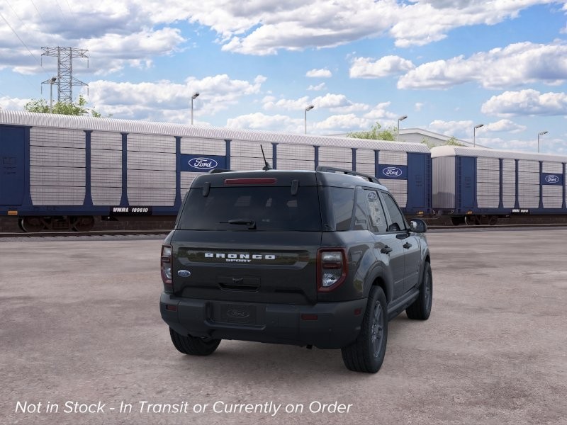 Ford Bronco Sport Vehicle Full-screen Gallery Image 10