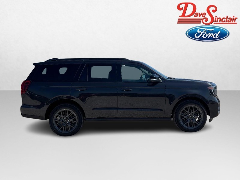 Ford Expedition Vehicle Full-screen Gallery Image 05