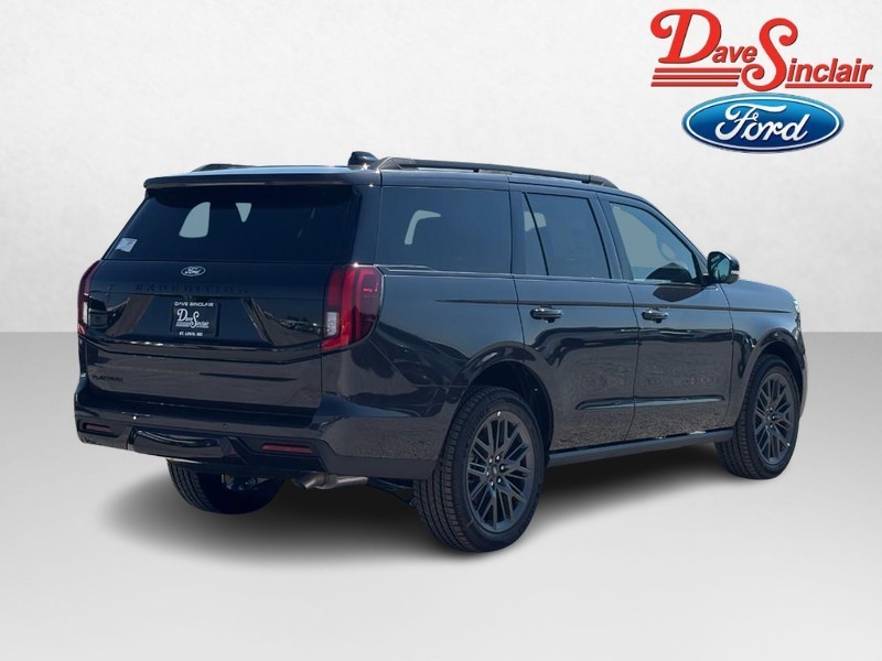 Ford Expedition Vehicle Full-screen Gallery Image 07
