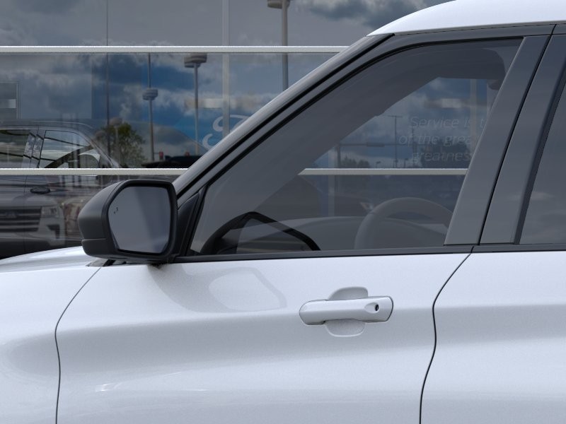 Ford Explorer Vehicle Full-screen Gallery Image 22