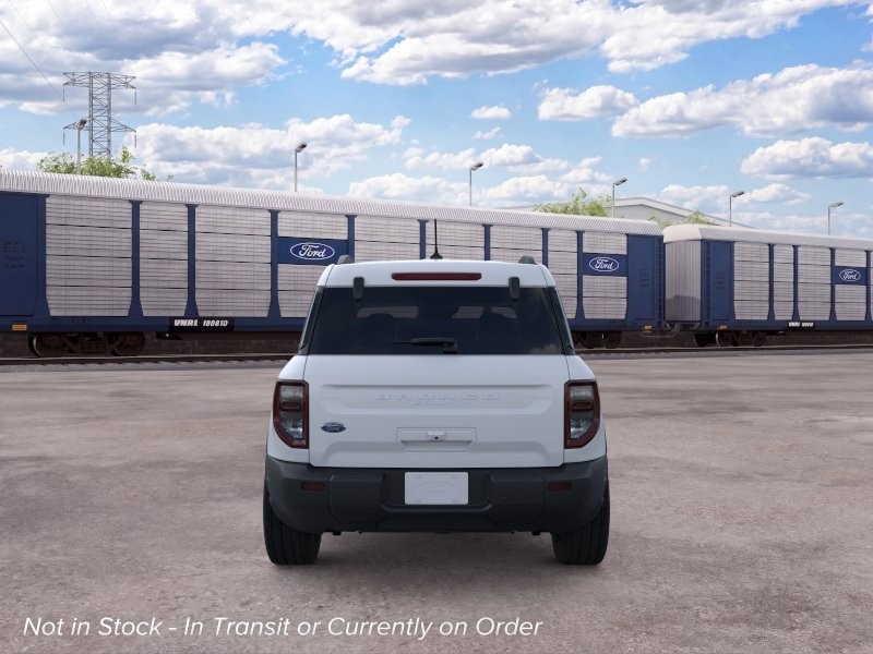 Ford Bronco Sport Vehicle Full-screen Gallery Image 07