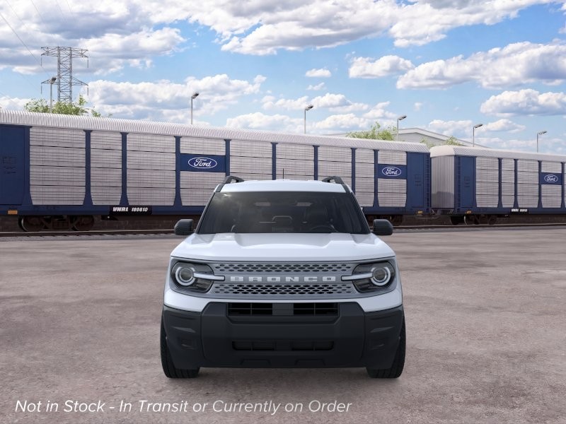Ford Bronco Sport Vehicle Full-screen Gallery Image 08