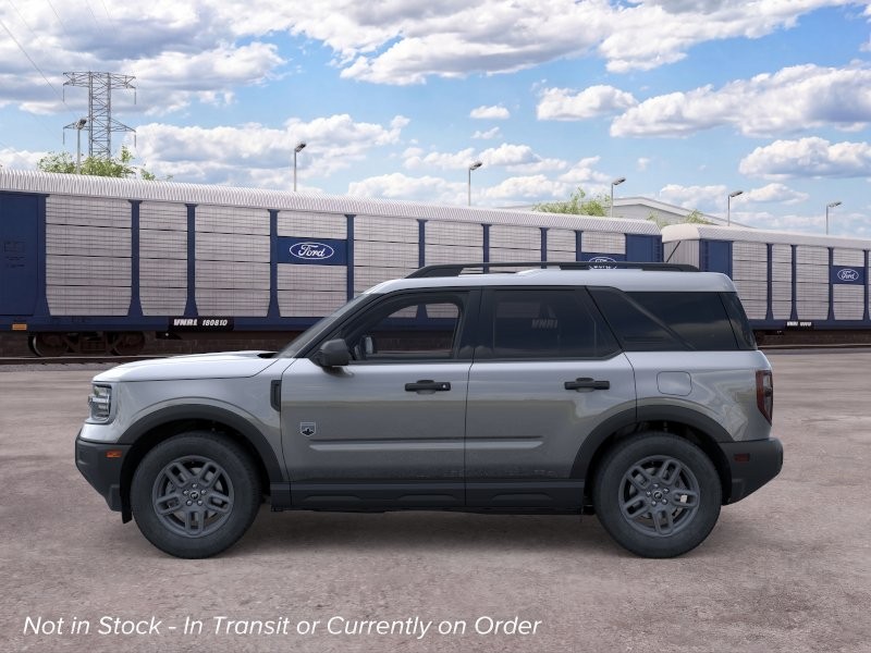 Ford Bronco Sport Vehicle Full-screen Gallery Image 04