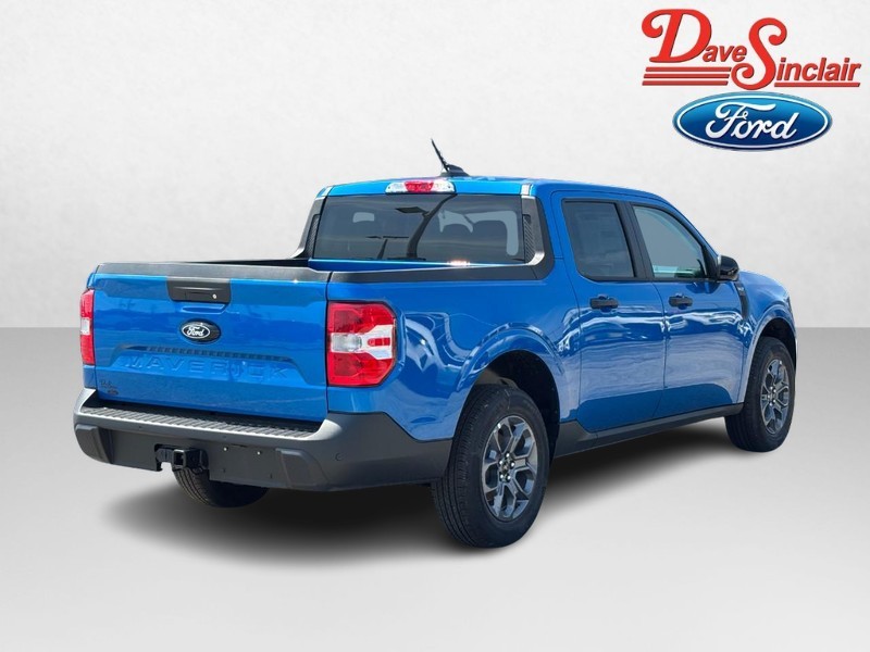 Ford Maverick Vehicle Full-screen Gallery Image 07