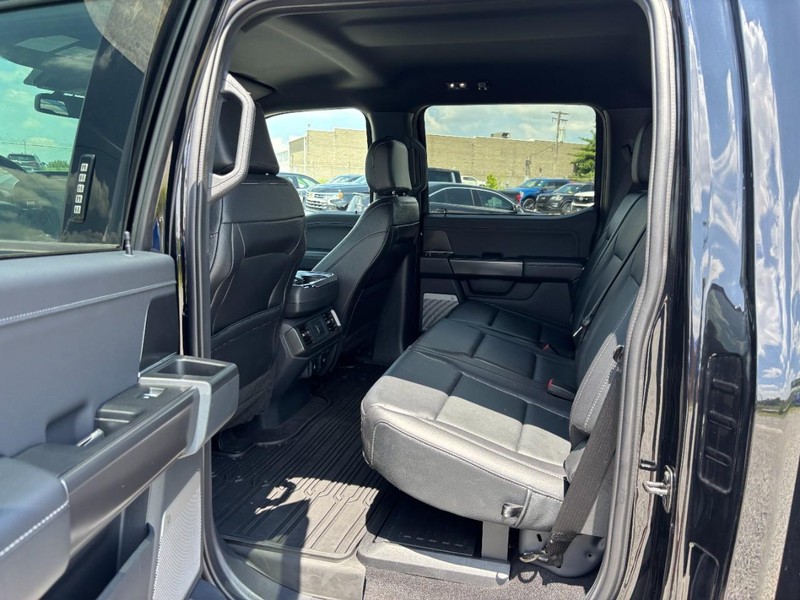 Ford F-150 Vehicle Image 12