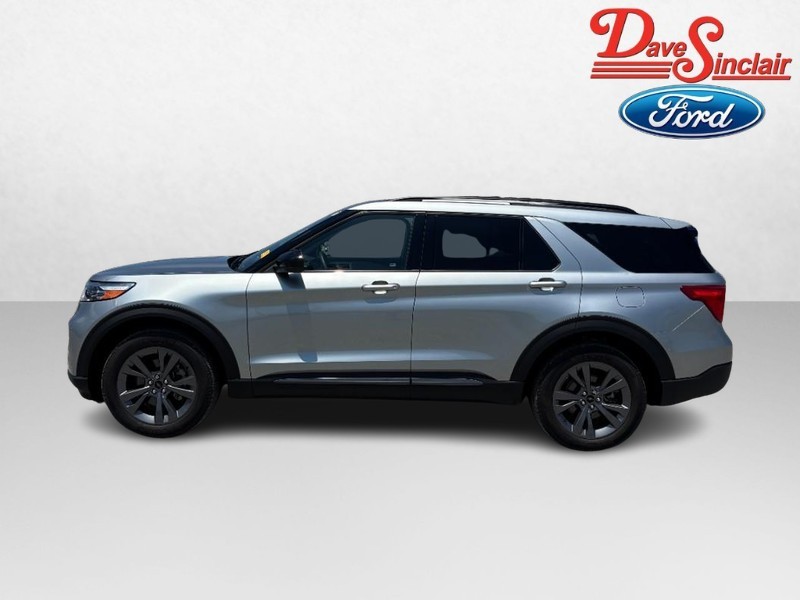 Ford Explorer Vehicle Image 10