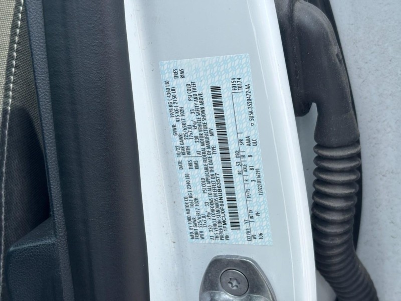 Ford Escape Vehicle Image 25
