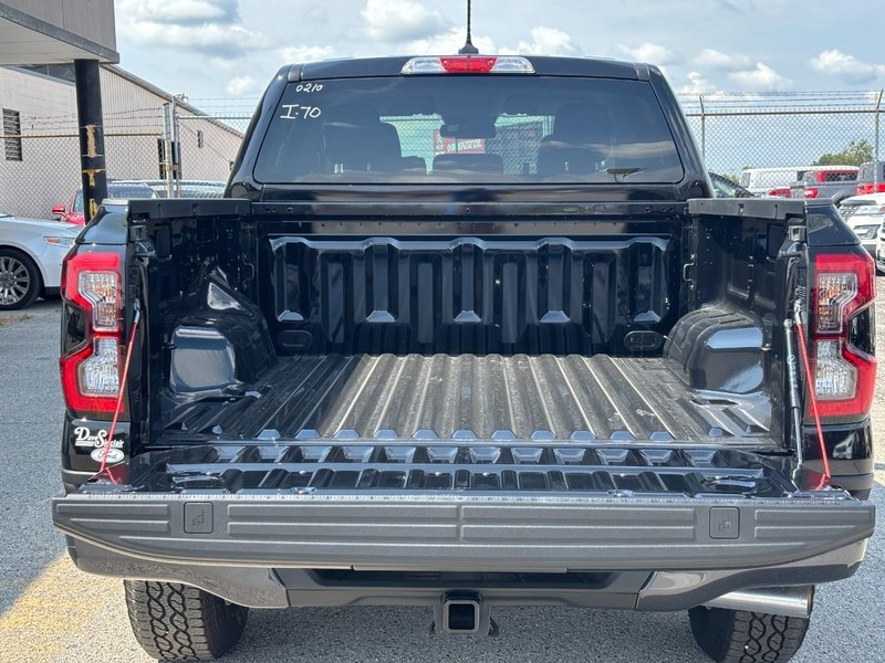 Ford Ranger Vehicle Full-screen Gallery Image 11
