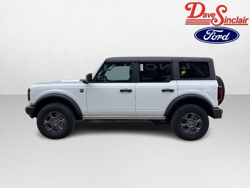 Ford Bronco Vehicle Image 10