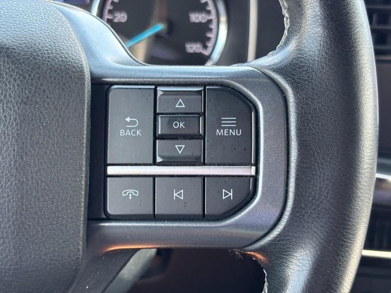 Ford F-150 Vehicle Full-screen Gallery Image 20