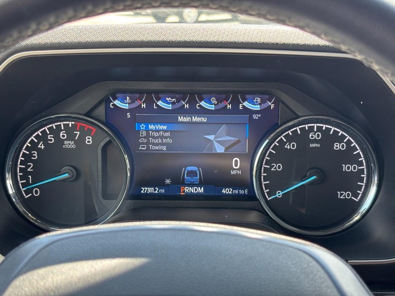 Ford F-150 Vehicle Full-screen Gallery Image 21