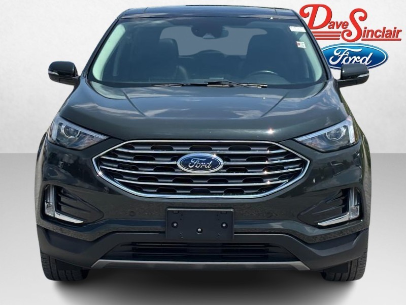 Ford Edge Vehicle Full-screen Gallery Image 02