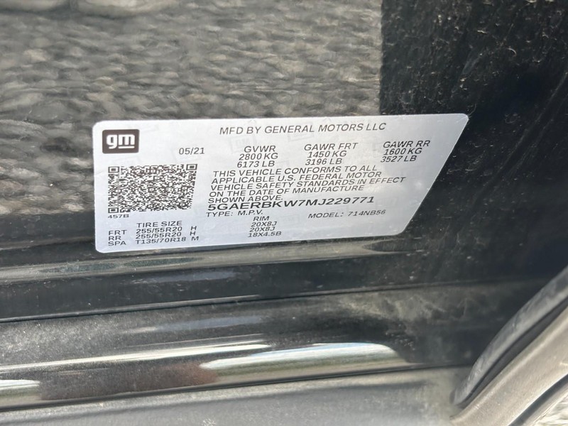 Buick Enclave Vehicle Full-screen Gallery Image 25