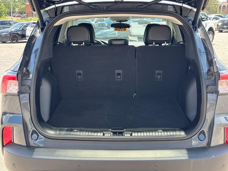 Ford Escape Vehicle Image 11
