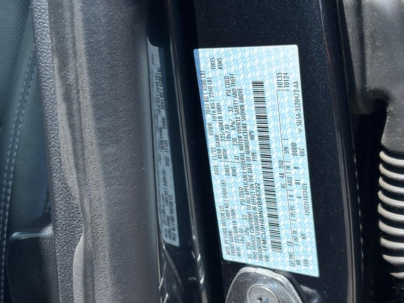 Ford Escape Vehicle Image 25