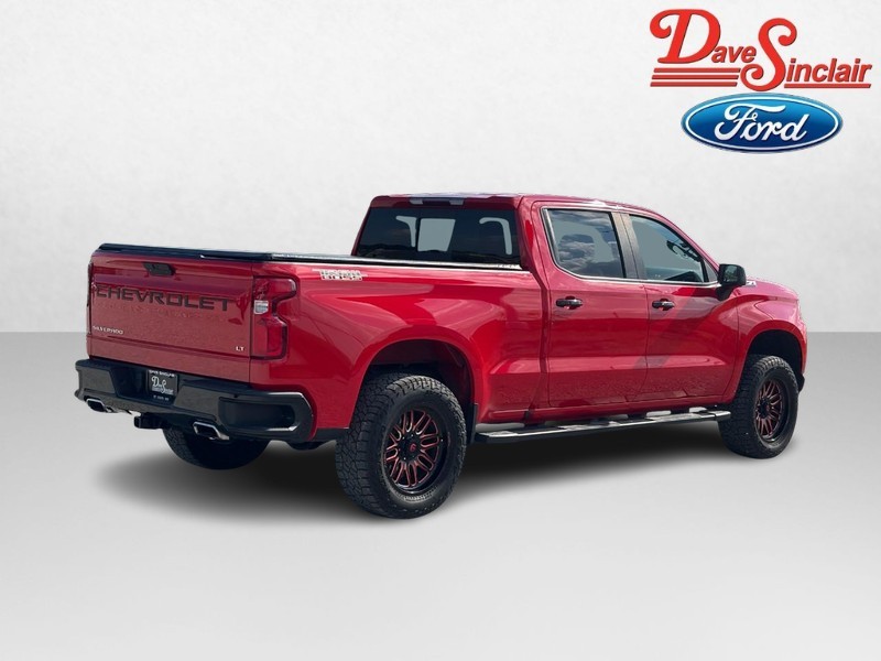 Chevrolet Silverado 1500 Vehicle Full-screen Gallery Image 05