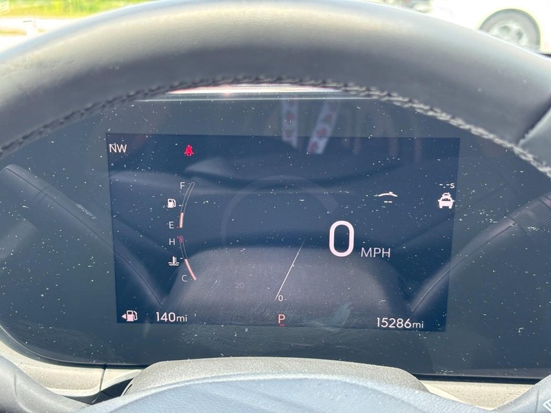 Buick Envista Vehicle Full-screen Gallery Image 19