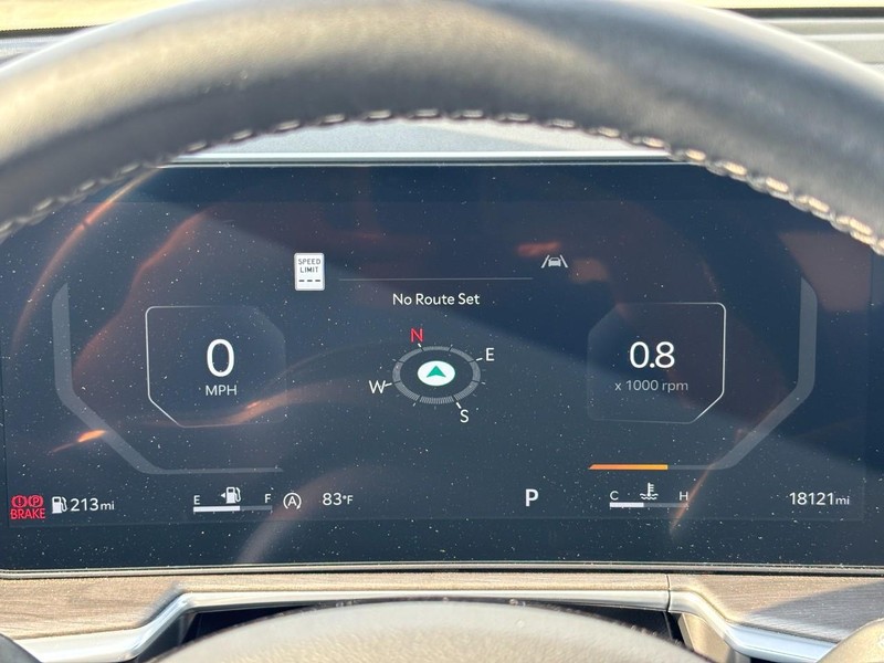 Kia Sorento Vehicle Full-screen Gallery Image 22