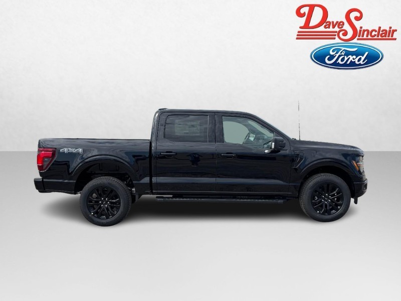 Ford F-150 Vehicle Full-screen Gallery Image 05