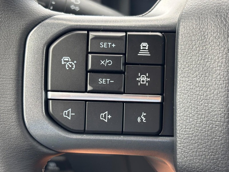 Ford F-150 Vehicle Full-screen Gallery Image 20