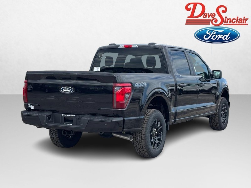 Ford F-150 Vehicle Full-screen Gallery Image 07