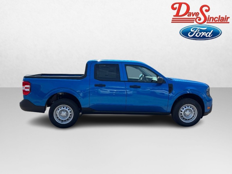 Ford Maverick Vehicle Full-screen Gallery Image 05
