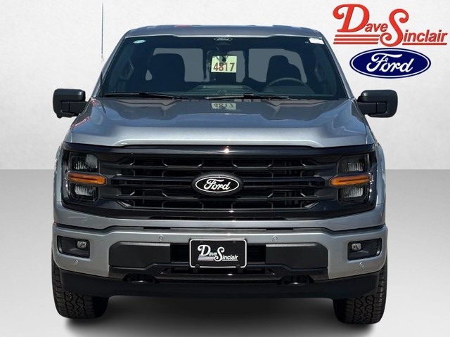 2026 Ford F-150 XLT thumbnail image 02