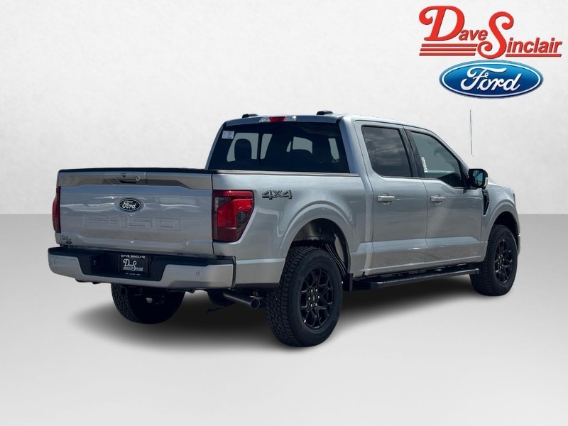Ford F-150 Vehicle Full-screen Gallery Image 07