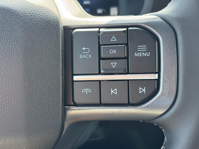 Ford F-150 Vehicle Full-screen Gallery Image 20