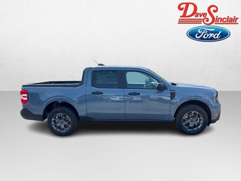 Ford Maverick Vehicle Full-screen Gallery Image 05