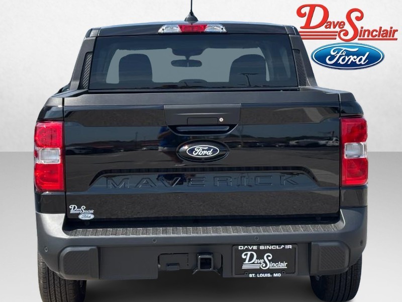 Ford Maverick Vehicle Full-screen Gallery Image 08