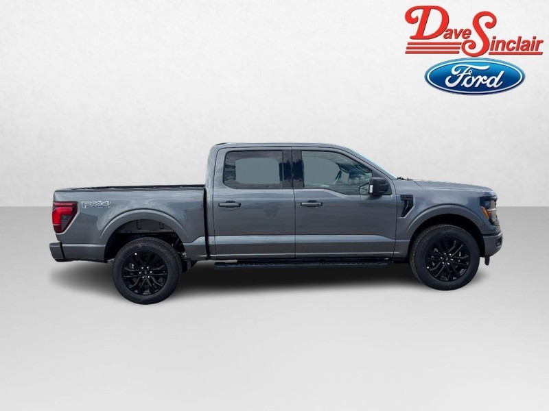 Ford F-150 Vehicle Full-screen Gallery Image 05
