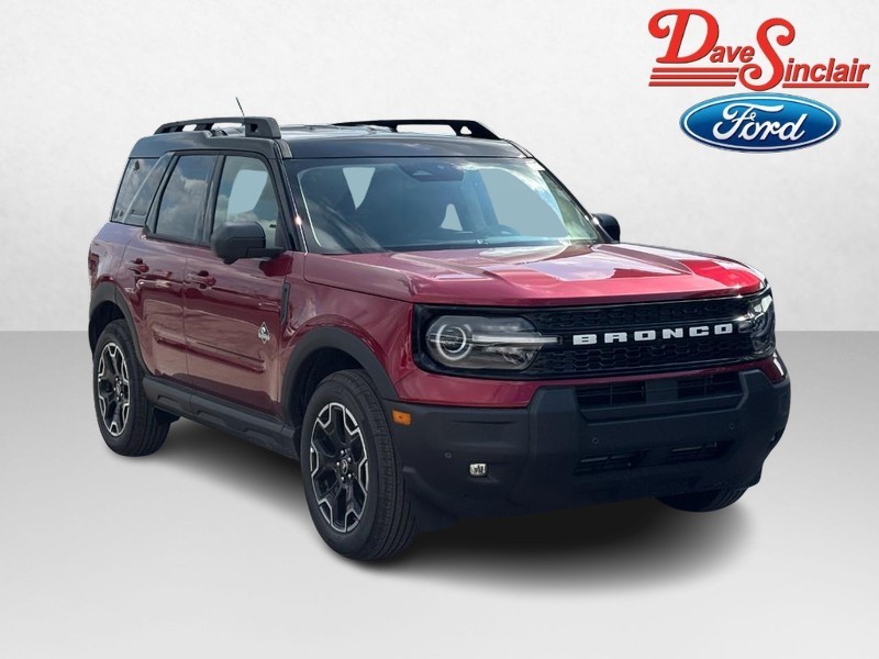 Ford Bronco Sport Vehicle Full-screen Gallery Image 04