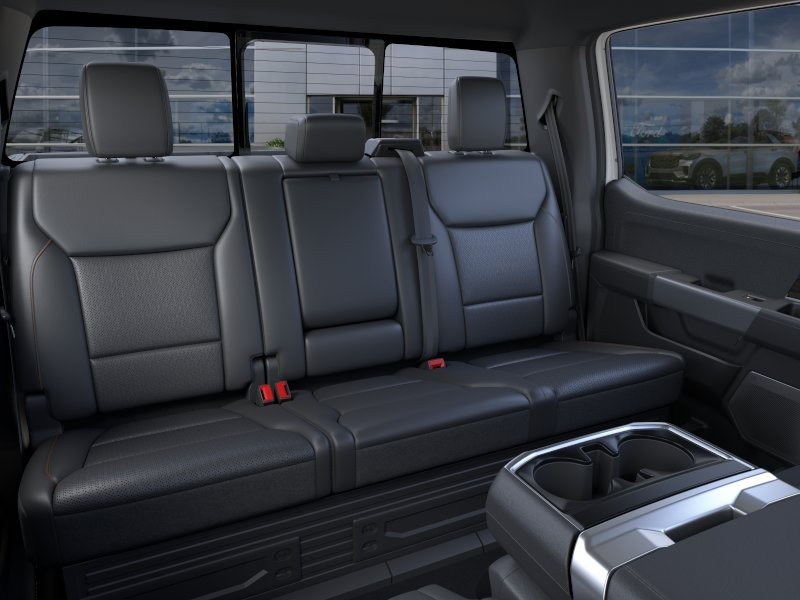 Ford F-150 Vehicle Full-screen Gallery Image 13