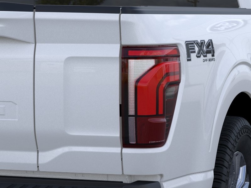 Ford F-150 Vehicle Full-screen Gallery Image 23