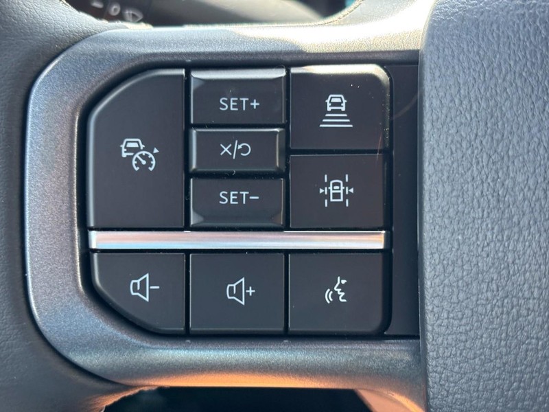 Ford F-150 Vehicle Full-screen Gallery Image 19