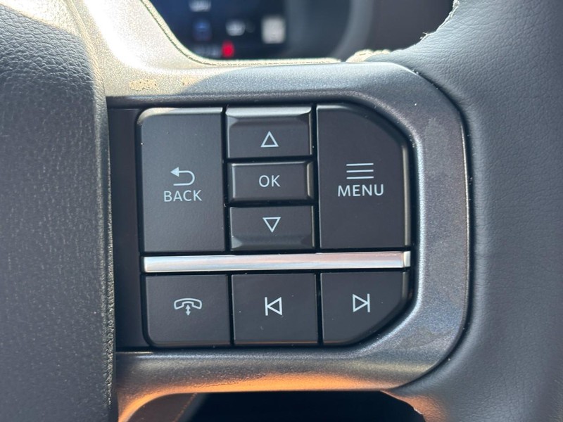 Ford F-150 Vehicle Full-screen Gallery Image 20