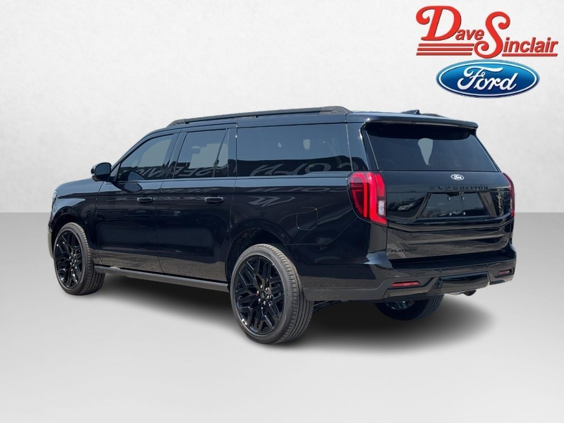 Ford Expedition Max Vehicle Full-screen Gallery Image 09
