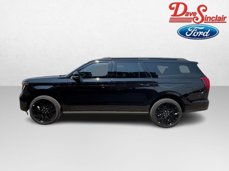 Ford Expedition Max Vehicle Full-screen Gallery Image 10