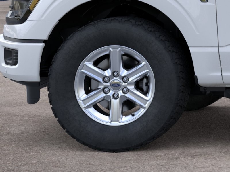 Ford F-150 Vehicle Full-screen Gallery Image 21