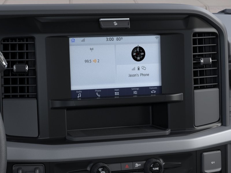 Ford Super Duty F-250 SRW Vehicle Full-screen Gallery Image 16