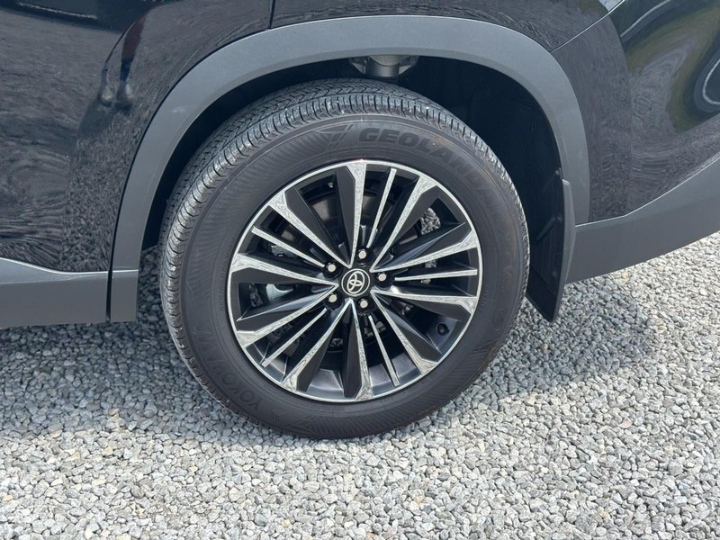 Toyota Grand Highlander Vehicle Full-screen Gallery Image 12
