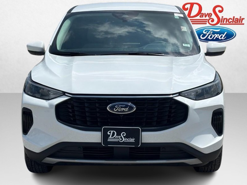Ford Escape Vehicle Full-screen Gallery Image 02