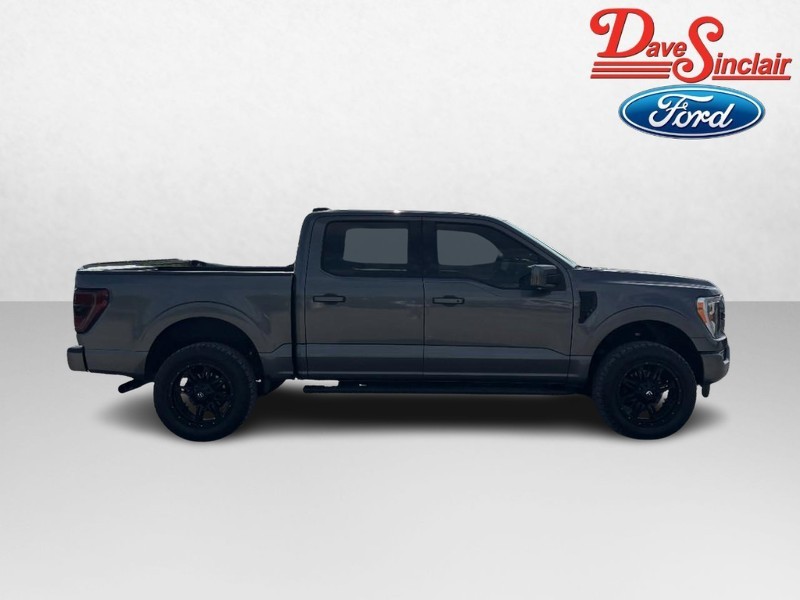 Ford F-150 Vehicle Full-screen Gallery Image 05