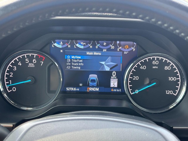 Ford F-150 Vehicle Full-screen Gallery Image 21
